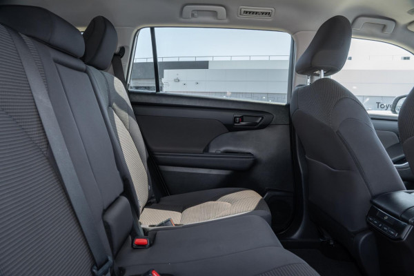 2024 Toyota Kluger AXUH78R GX SUV Image 9