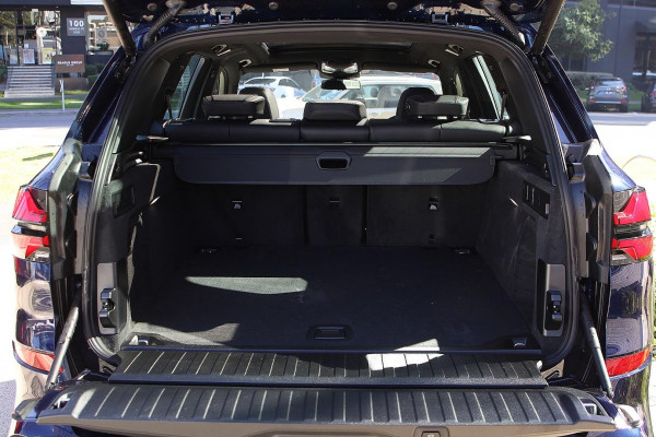 2025 BMW X5 G05 LCI xDrive30d M Sport SUV image 9