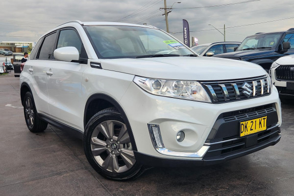 2023 Suzuki Vitara LY Series II  SUV Image 1