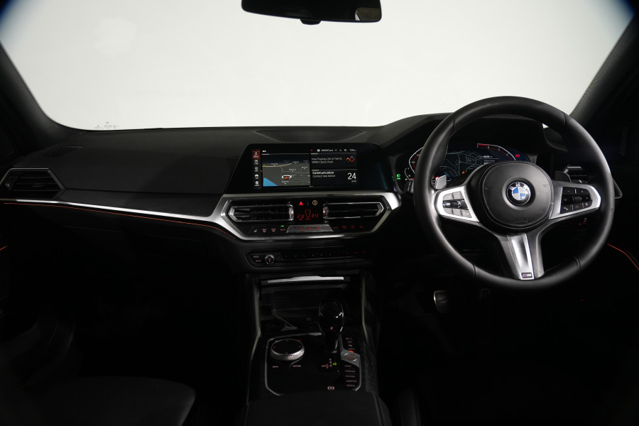 2021 BMW 3 Series 30i M Sport Sedan Image 13