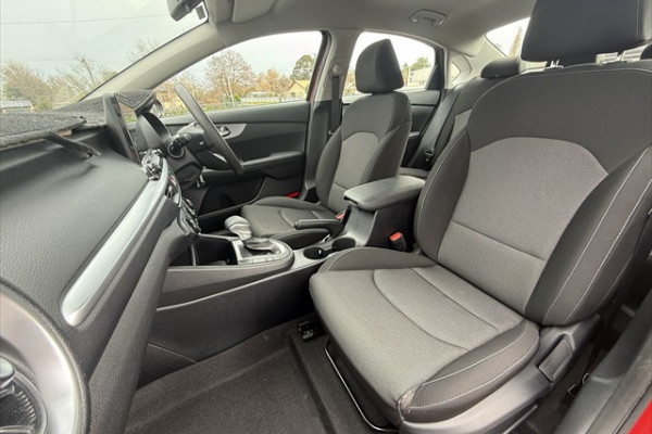 2021 MY22 Kia Cerato BD S Sedan Image 13