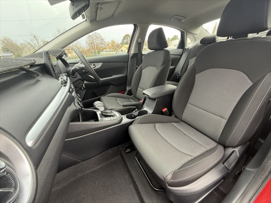 2021 MY22 Kia Cerato BD S Sedan Image 13
