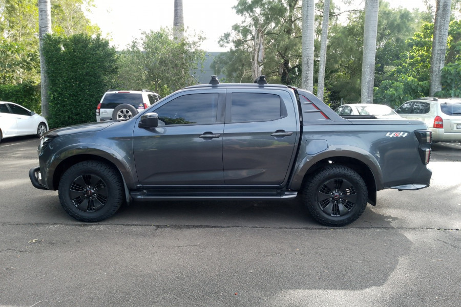 2021 Isuzu D-MAX RG X-TERRAIN Ute Image 11