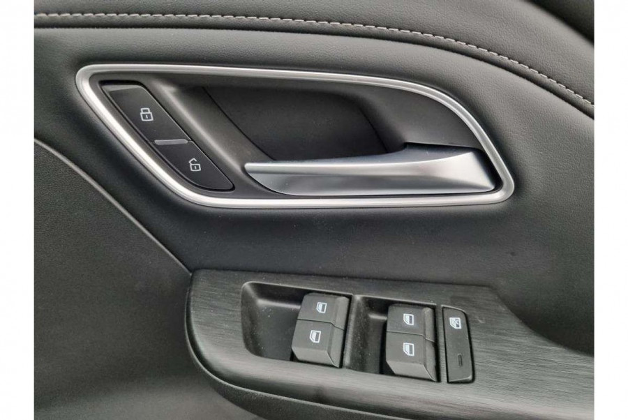 2025 MG ZS ZS32 Essence SUV Image 13