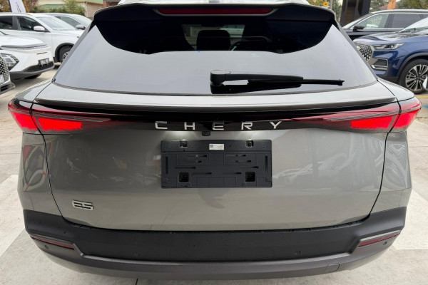 2026 Chery E5  Ultimate SUV Image 4