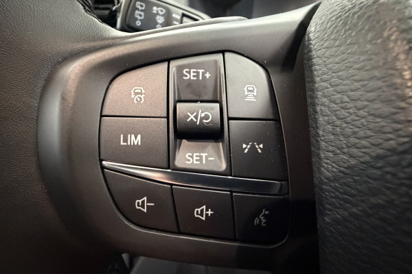 2026 MY26.5 Ford Everest UB Sport SUV Image 28
