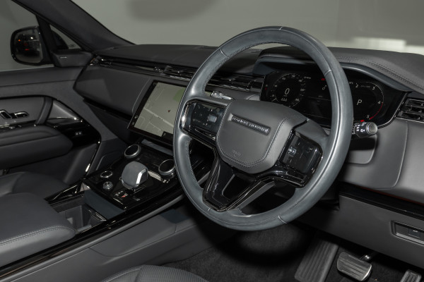 2023 Land Rover Range Rover Sport L461 D300 Dynamic SE SUV Image 14