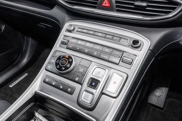 2023 Hyundai Santa Fe TM.V4 Highlander SUV Image 17
