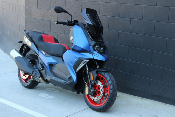 2025 BMW C 400 X ion C 400 image 2