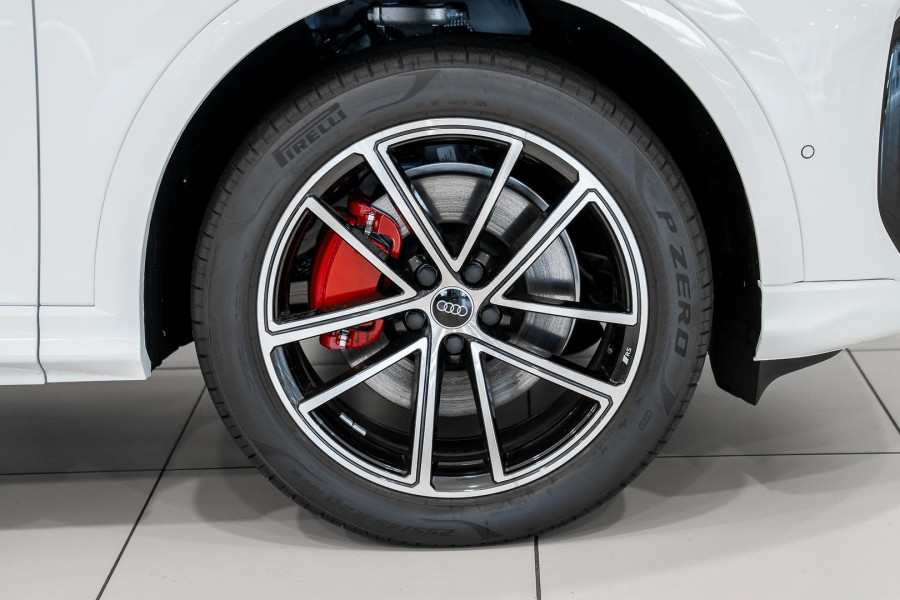 2026 Audi Q5 e-hybrid 270kW SUV