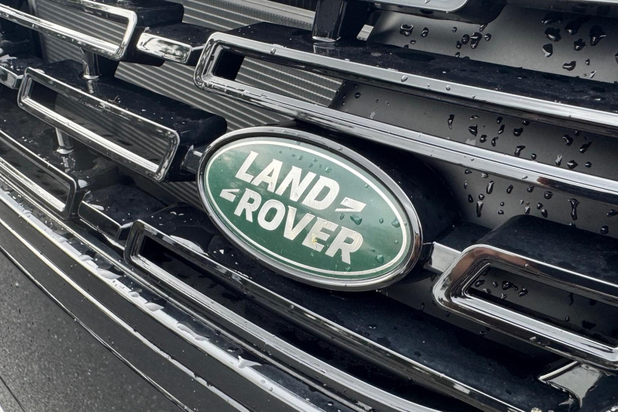 2024 MY25.5 Land Rover Range Rover Velar L560 PHEV P400e Dynamic SE SUV