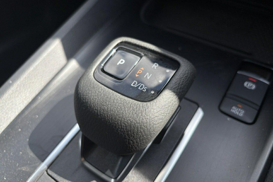 2025 Nissan QASHQAI J12 ST-L SUV Image 27