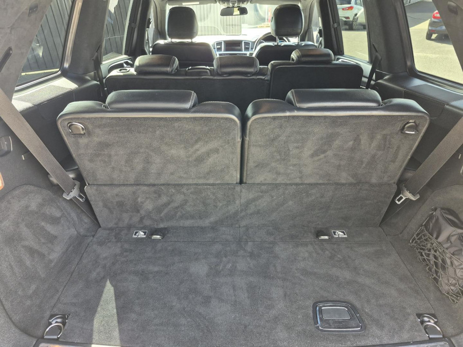 2015 Mercedes-Benz GL-Class X166 GL350 BlueTEC SUV Image 11
