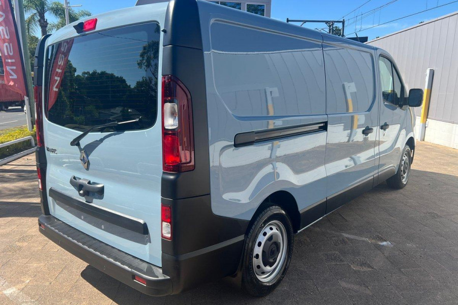 2024 Renault Trafic X82 Pro Van Image 7