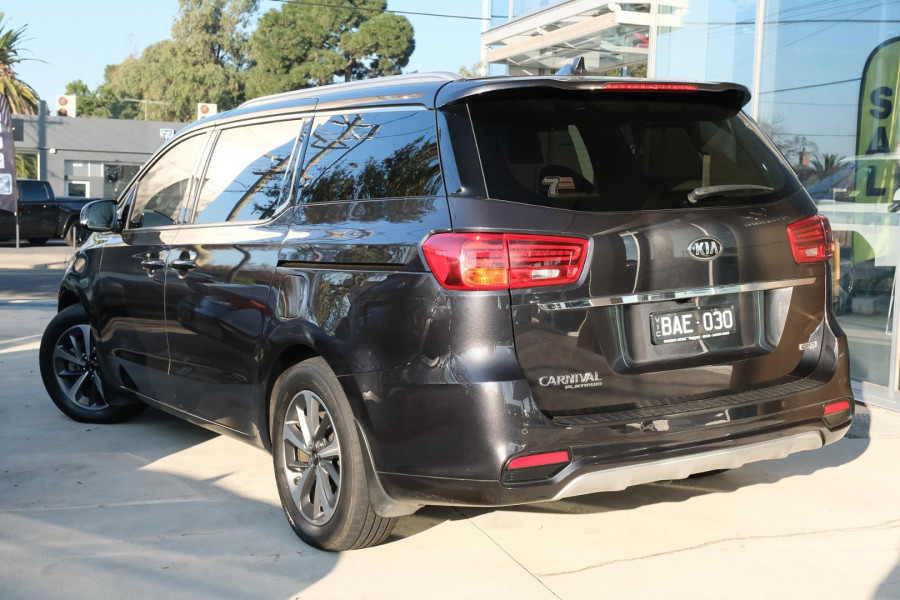 2019 Kia Carnival YP Platinum Van Image 2