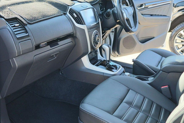 2020 MY19 Isuzu MU-X LS-T SUV Image 13