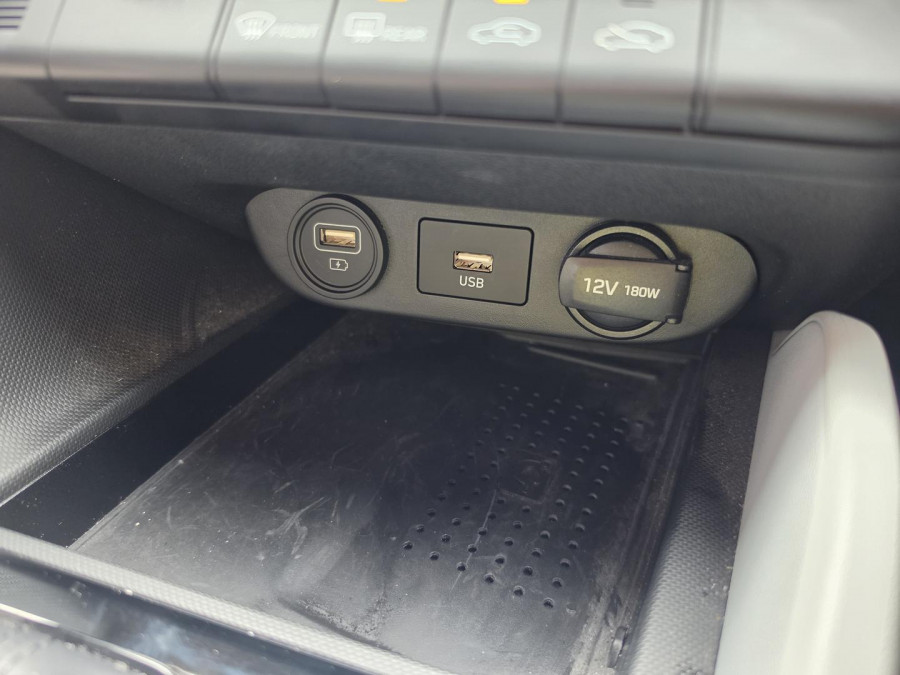 2021 Hyundai i30 CN7.V1 Elite Sedan Image 16