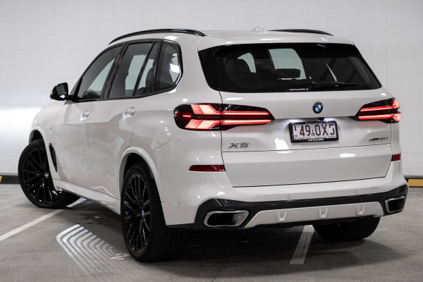 2025 BMW X5 G05 LCI xDrive30d M Sport SUV image 2