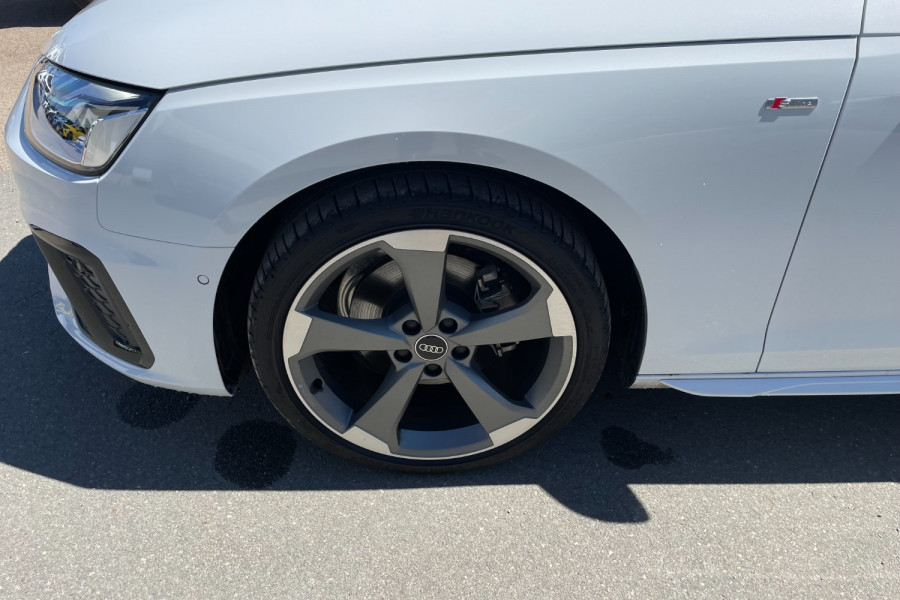2024 Audi A4 B9 35 TFSI S Line Sedan Image 21