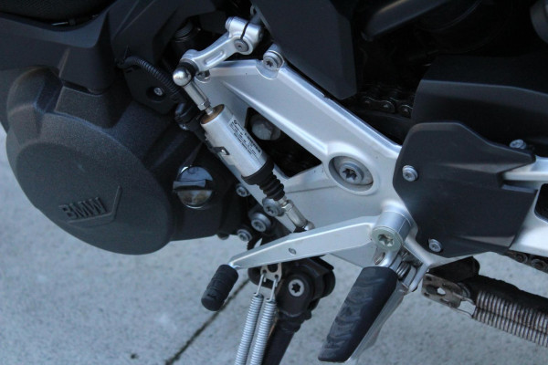 2025 BMW F 900 XR Triple Black F 900 image 11