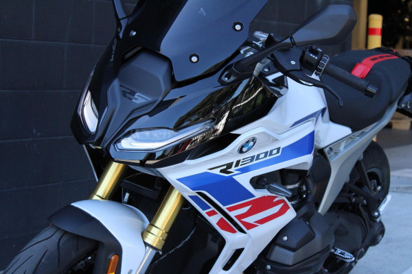 2025 MY26 BMW R 1300 RS Performance R 1300 image 18
