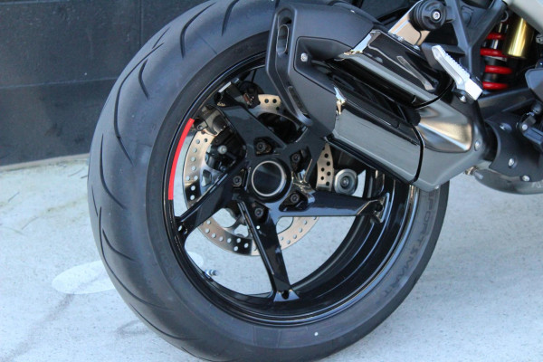 2025 MY26 BMW R 1300 RS Performance R 1300