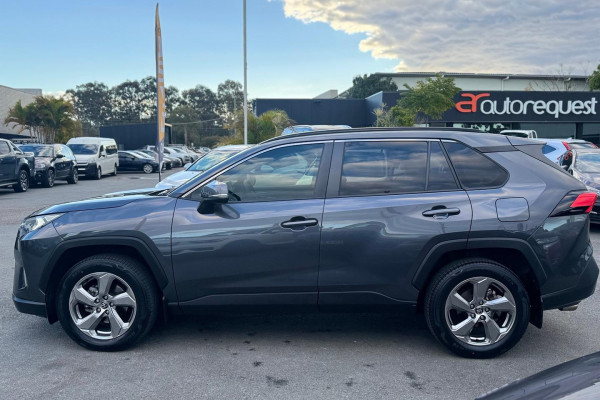 2020 Toyota RAV4 MXAA52R GXL SUV Image 9