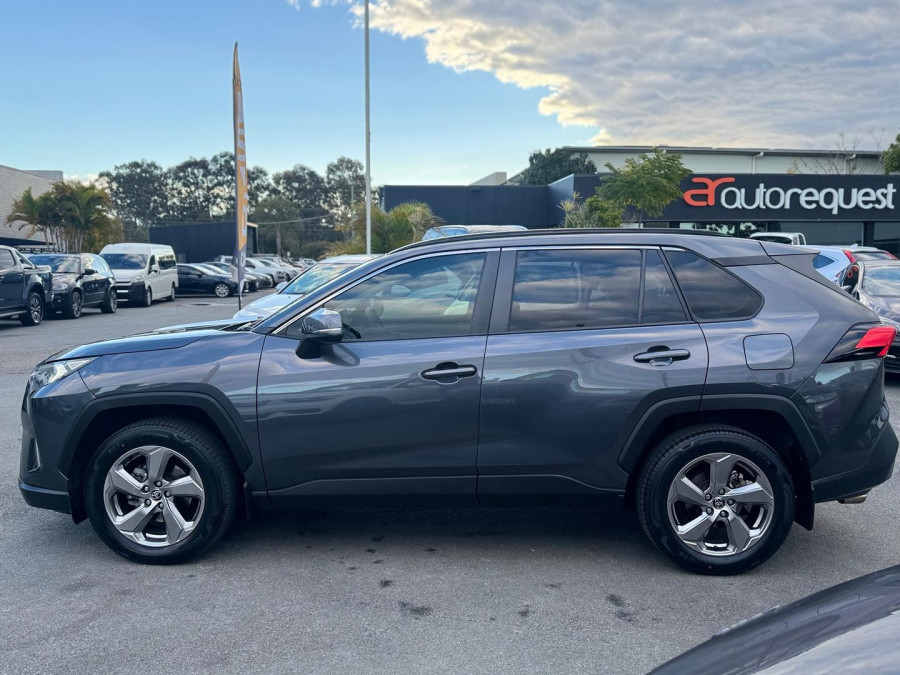 2020 Toyota RAV4 MXAA52R GXL SUV Image 9