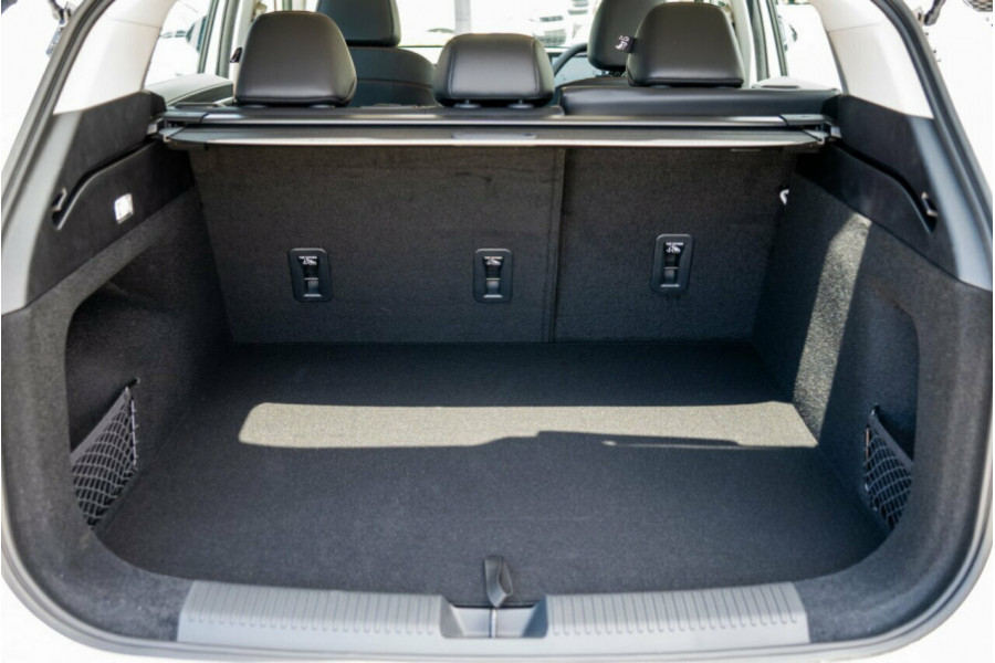2024 MY24.5 MG HS AS33 Excite SUV Image 8