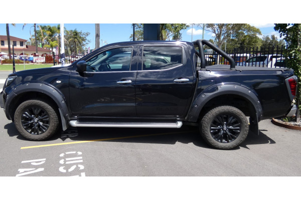 2018 Nissan Navara D23 SERIES III MY18 ST 4X4 BLACK EDITION Ute Image 5