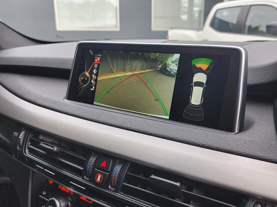 2016 BMW X5 F15 sDrive25d SUV Image 11