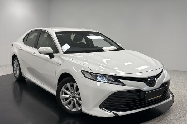 2020 Toyota Camry Ascent Sedan