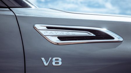 5.6L V8 PETROL ENGINE Image