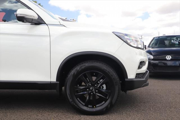 2020 MY20.5 SsangYong Musso Q201 Ultimate XLV Utility Image 5