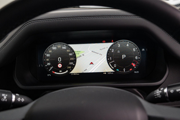 2026 Land Rover Defender L663 110 D350 X-Dynamic SE SUV image 29