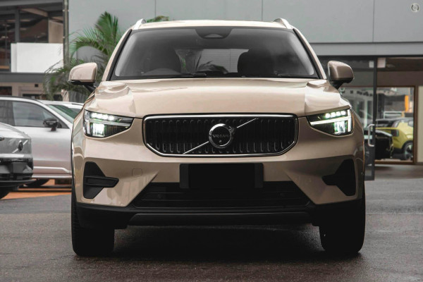 2025 MY26 Volvo XC40 XZ Plus B4 SUV Image 2