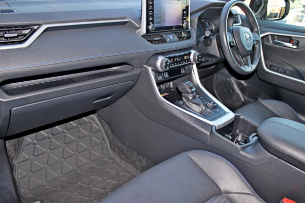 2021 Toyota RAV4 AXAH54R XSE SUV Image 12