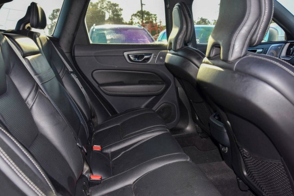 2018 Volvo XC60 UZ T6 R-Design SUV Image 6
