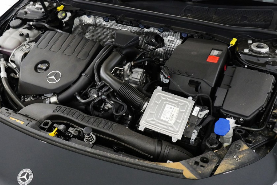 2019 MY00 Mercedes-Benz Cla-class C118 800MY CLA200 Coupe Image 23