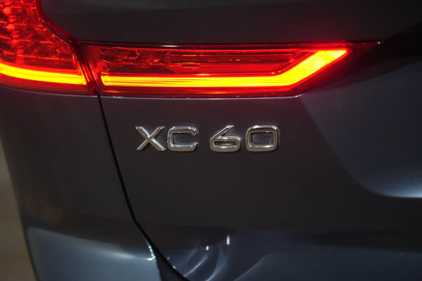 2021 Volvo XC60 UZ B5 Momentum SUV