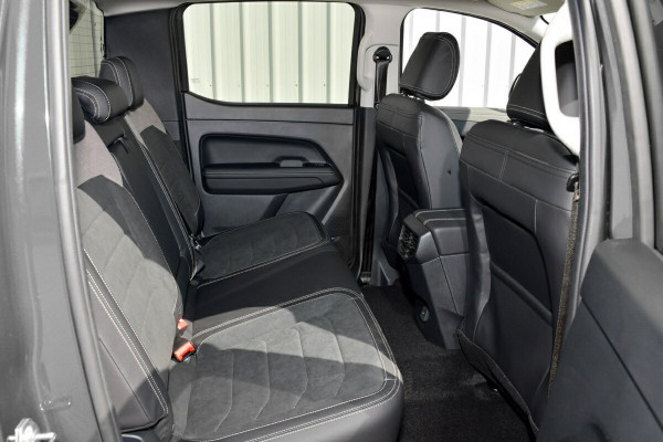 2024 Volkswagen Amarok NF TDI600 Style Ute Image 5