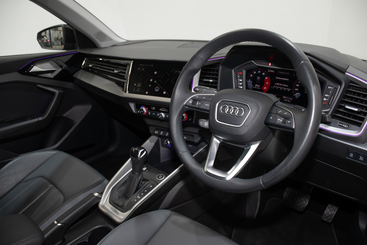 2023 Audi A1 GB 40 TFSI S line Hatch