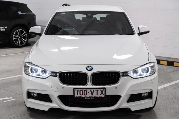 2015 BMW 3 Series F30 316i Sport Line Sedan image 3