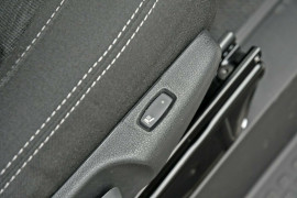 2020 MY21 Renault Trafic L2H1 Long Wheelbase Crew Lifestyle Van