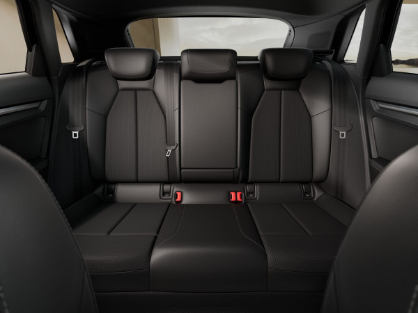 2026 Audi A3 GY TFSI 110kW S line Hatch image 9