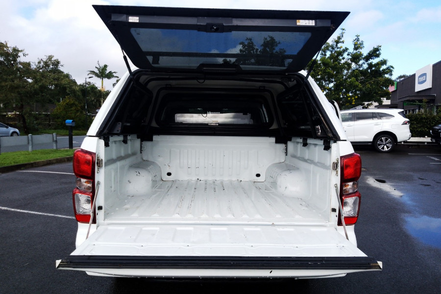 2022 MY22.75 Isuzu D-MAX RG SX Ute Image 16