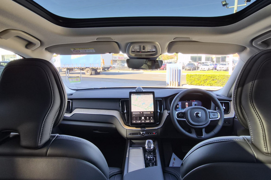 2026 Volvo XC60 UZ Ultra T8 Plug-in Hybrid Dark SUV