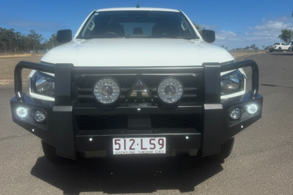 2024 Mitsubishi Triton MV GLX+ Ute Image 8