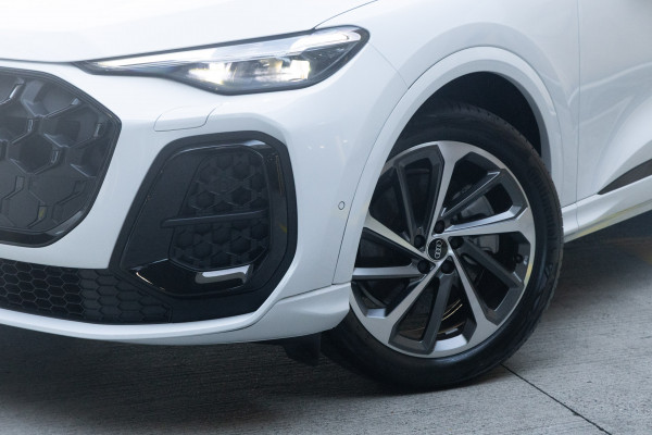 2025 Audi Q5 GU TDI 150kW Sport SUV image 5