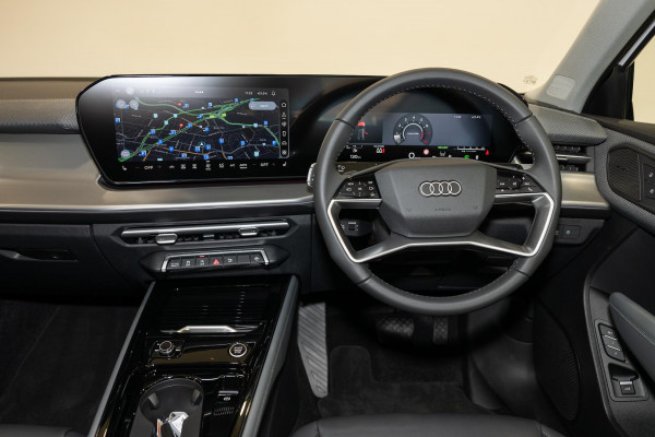 2025 Audi Q3 F3 TFSI 110kW SUV image 7